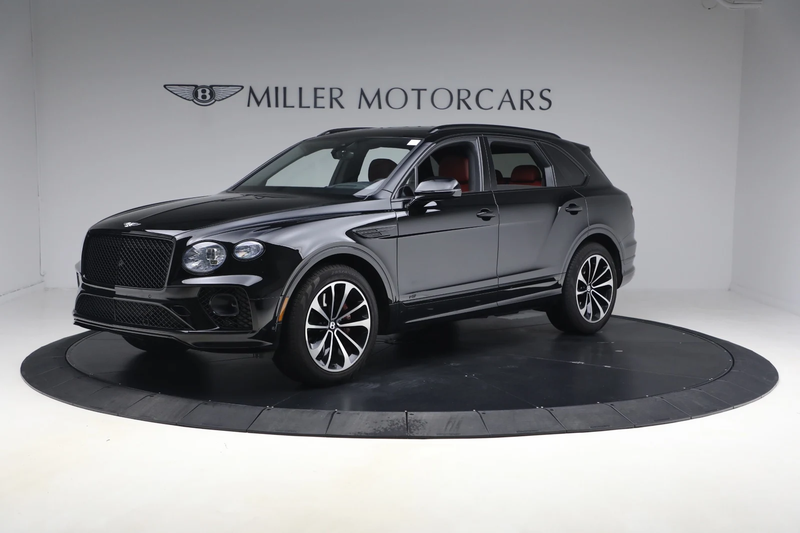 2022 Bentley Bentayga V8, 2/20
