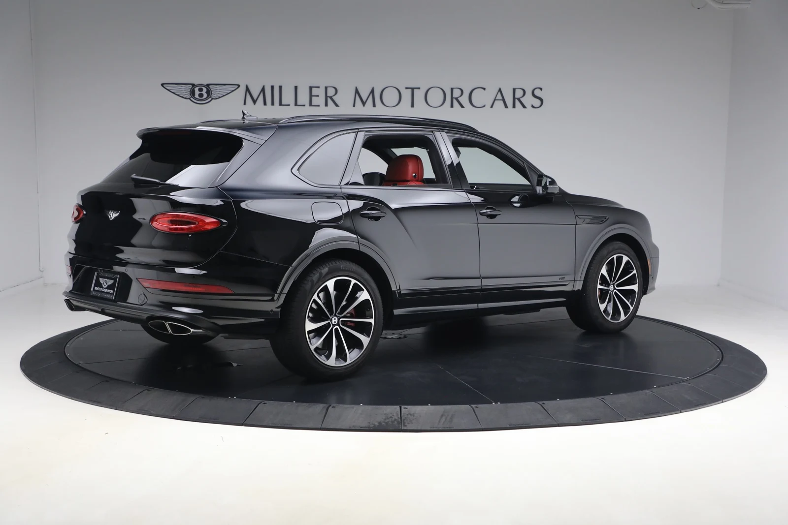 2022 Bentley Bentayga V8, 8/20