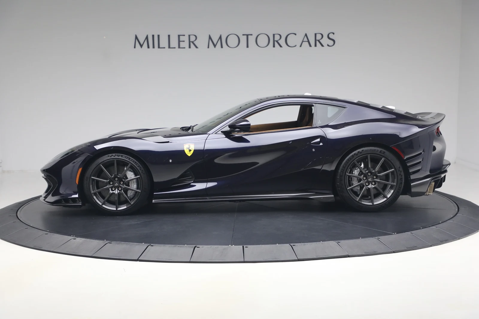 2022 Ferrari 812 Competizione, 3/20
