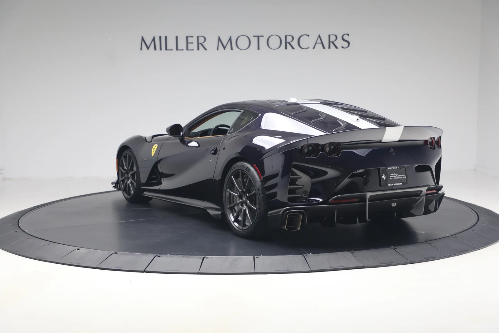 2022 Ferrari 812 Competizione, 5/20