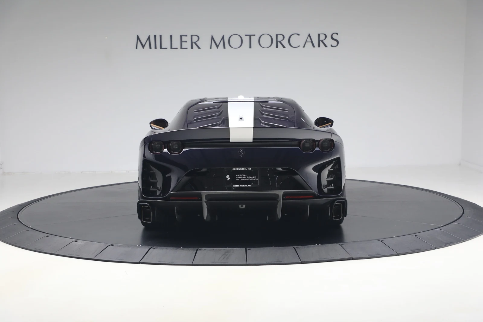2022 Ferrari 812 Competizione, 6/20