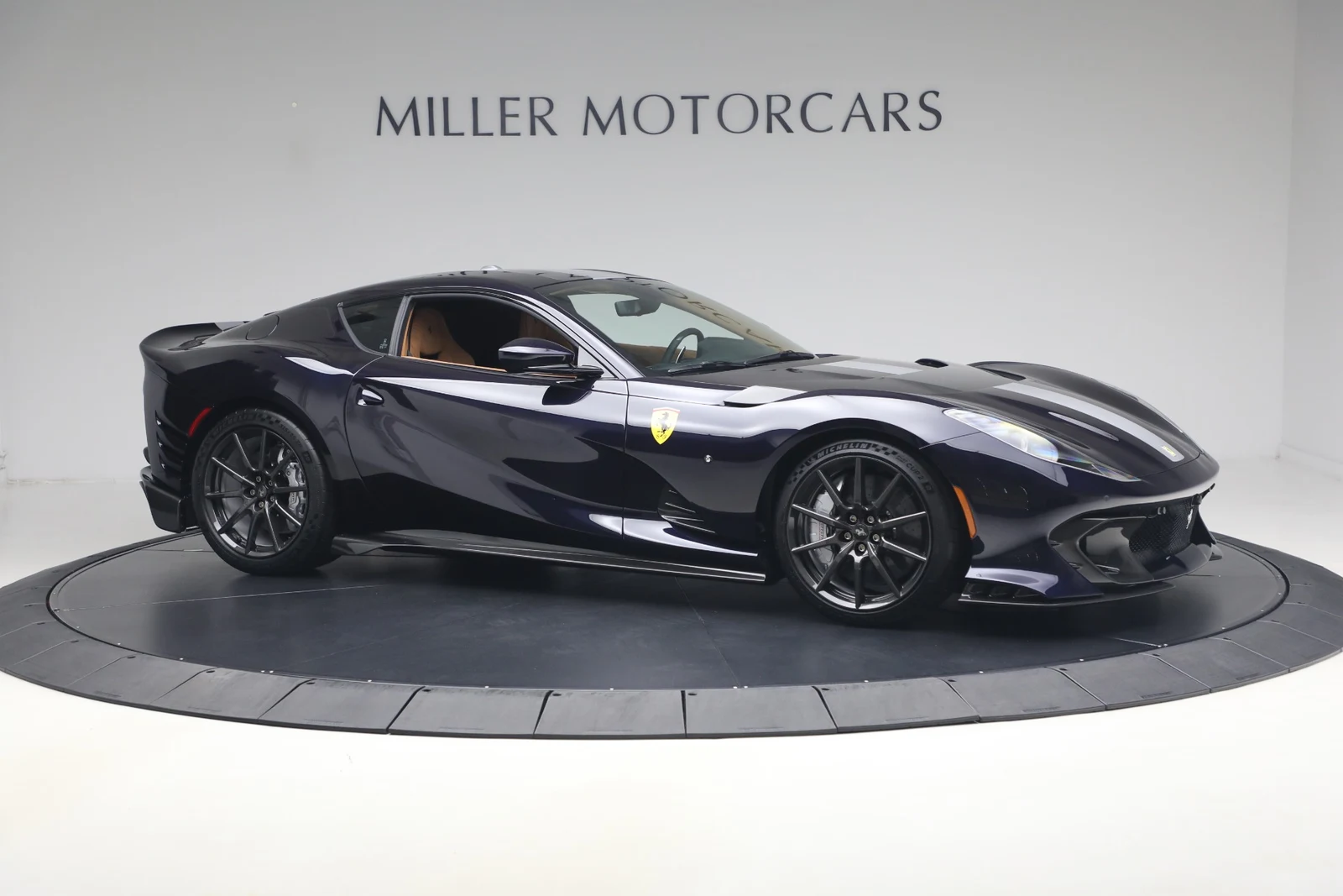 2022 Ferrari 812 Competizione, 10/20