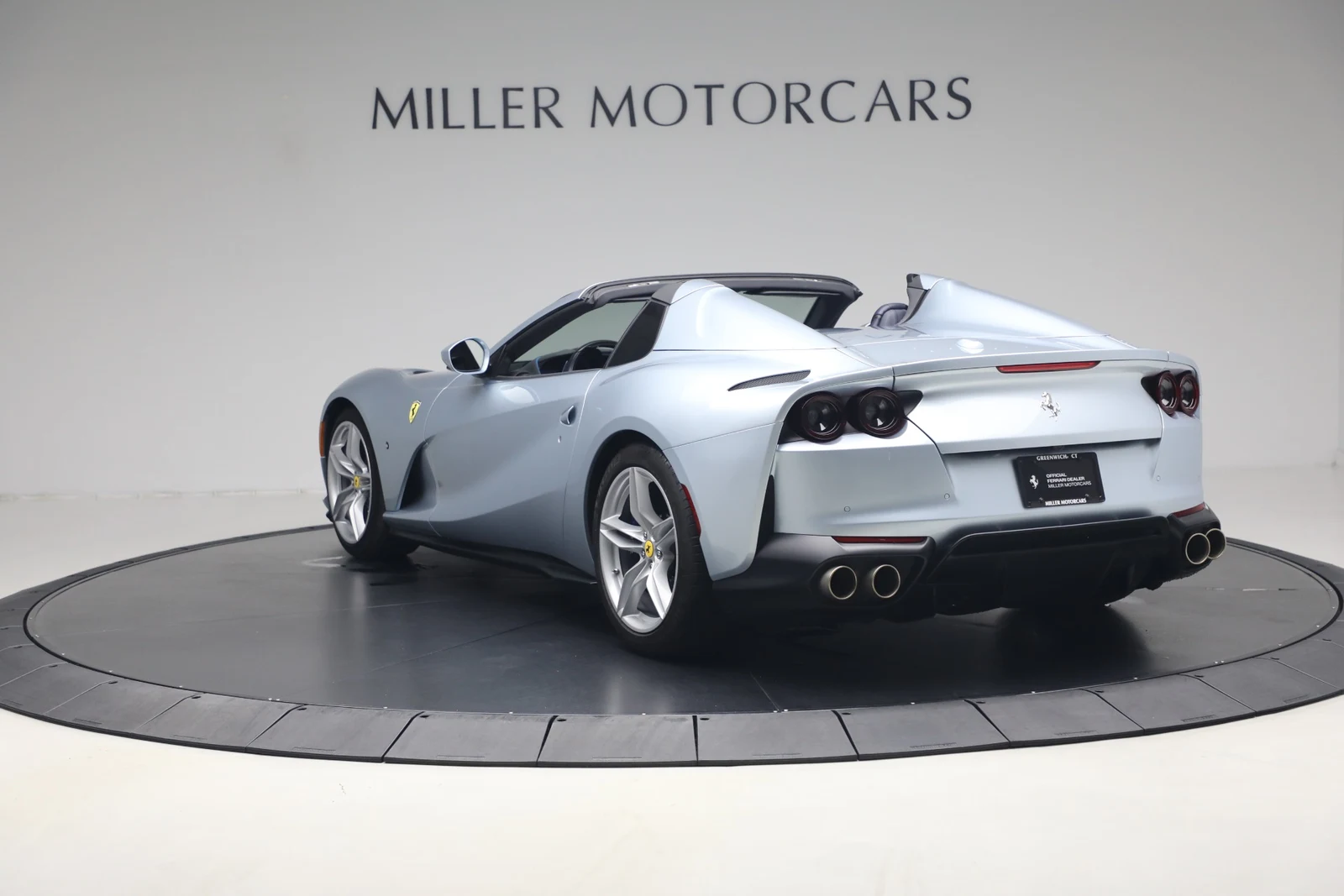 2022 Ferrari 812 GTS, 5/20