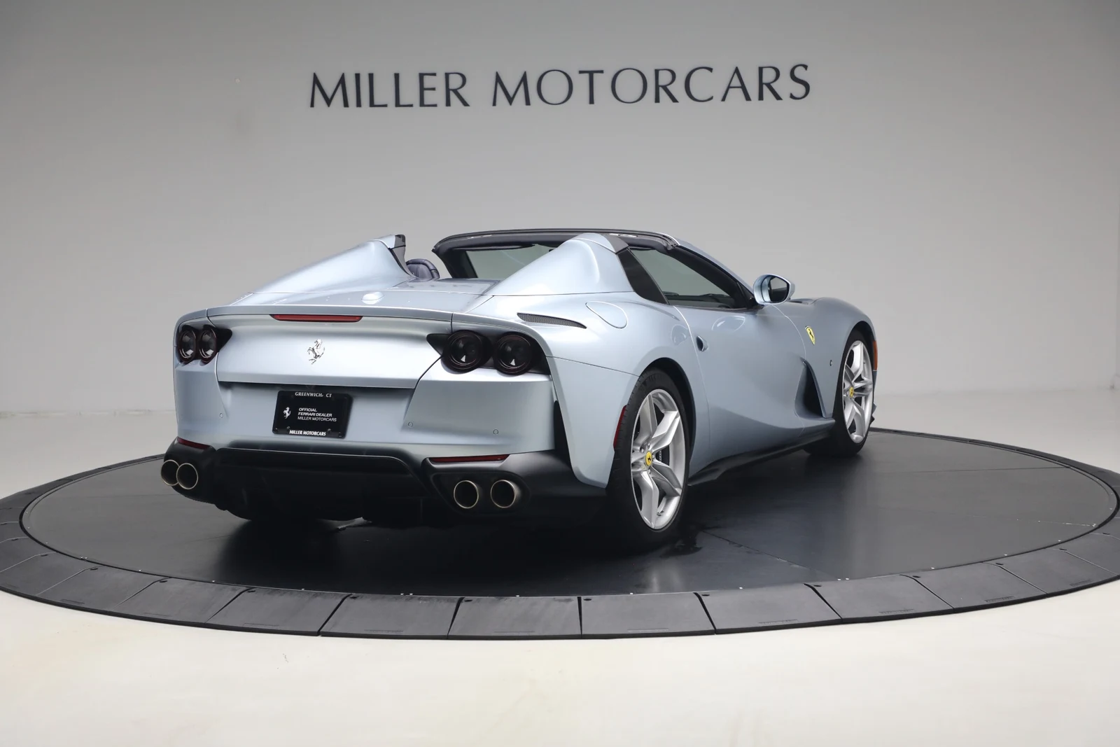 2022 Ferrari 812 GTS, 7/20