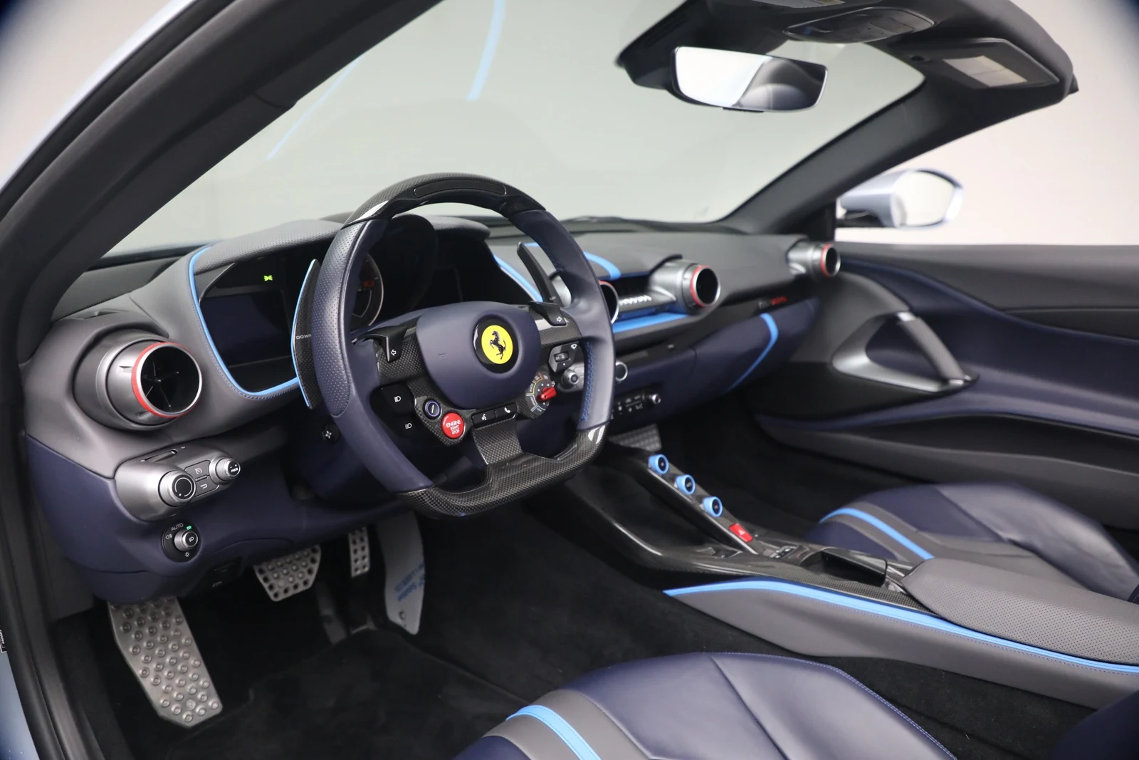 2022 Ferrari 812 GTS, 13/20