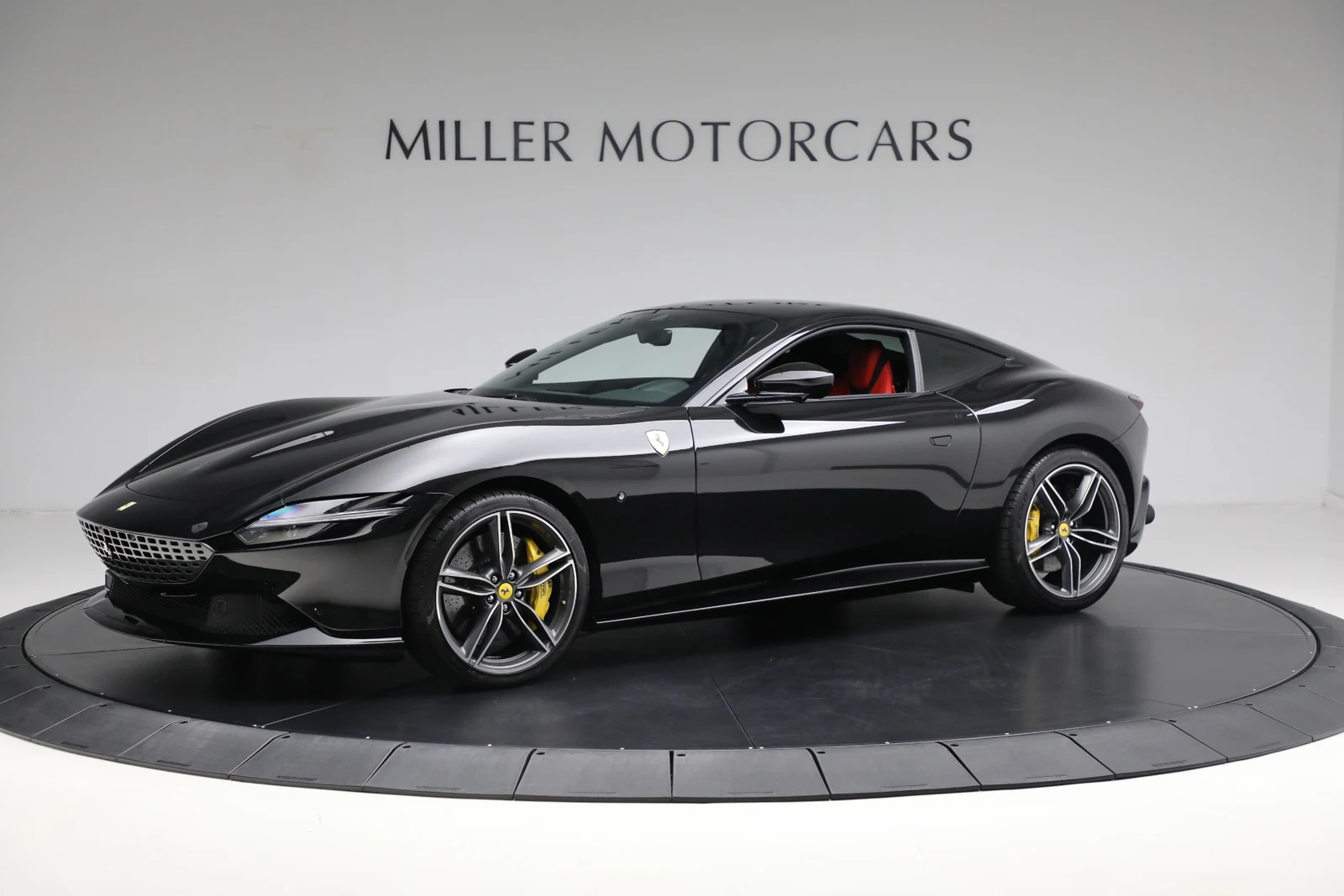 2022 Ferrari Roma Coupé, 2/20
