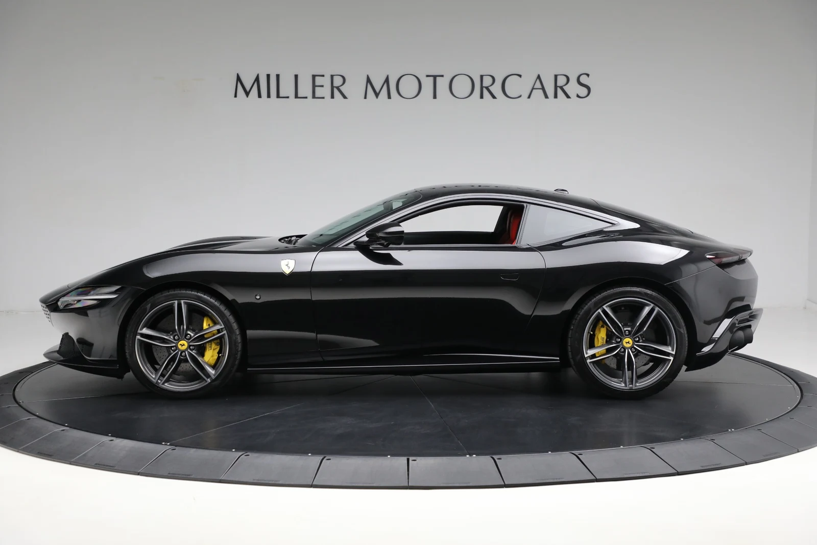 2022 Ferrari Roma Coupé, 3/20