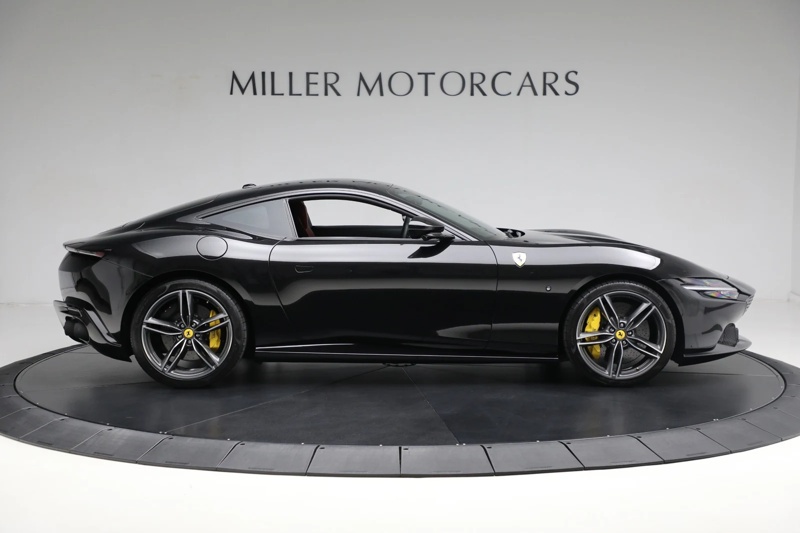 2022 Ferrari Roma Coupé, 9/20