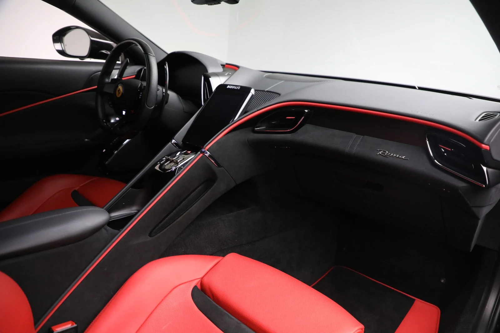 2022 Ferrari Roma Coupé, 18/20