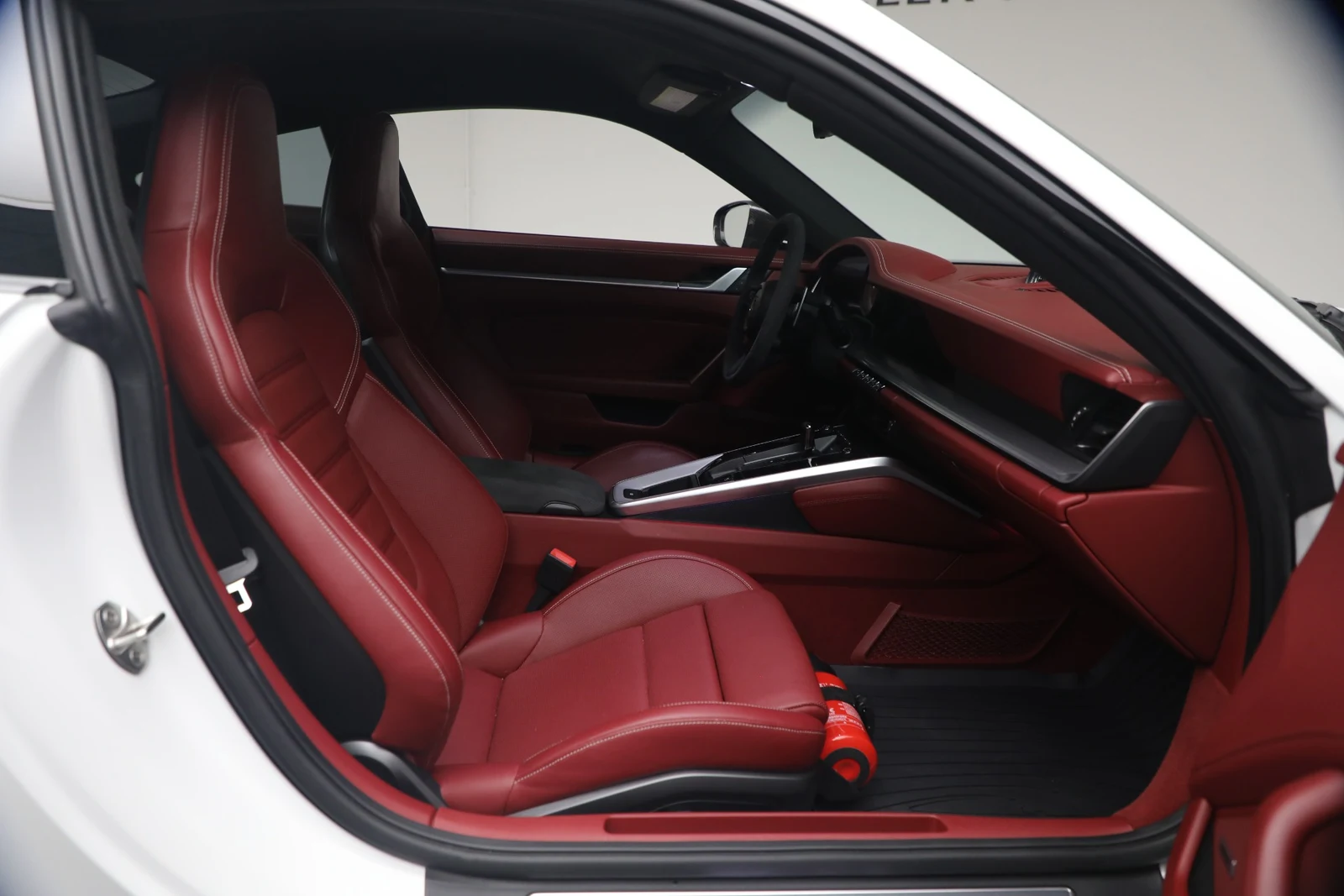 2022 Porsche 911 Turbo S (992.1), 17/20