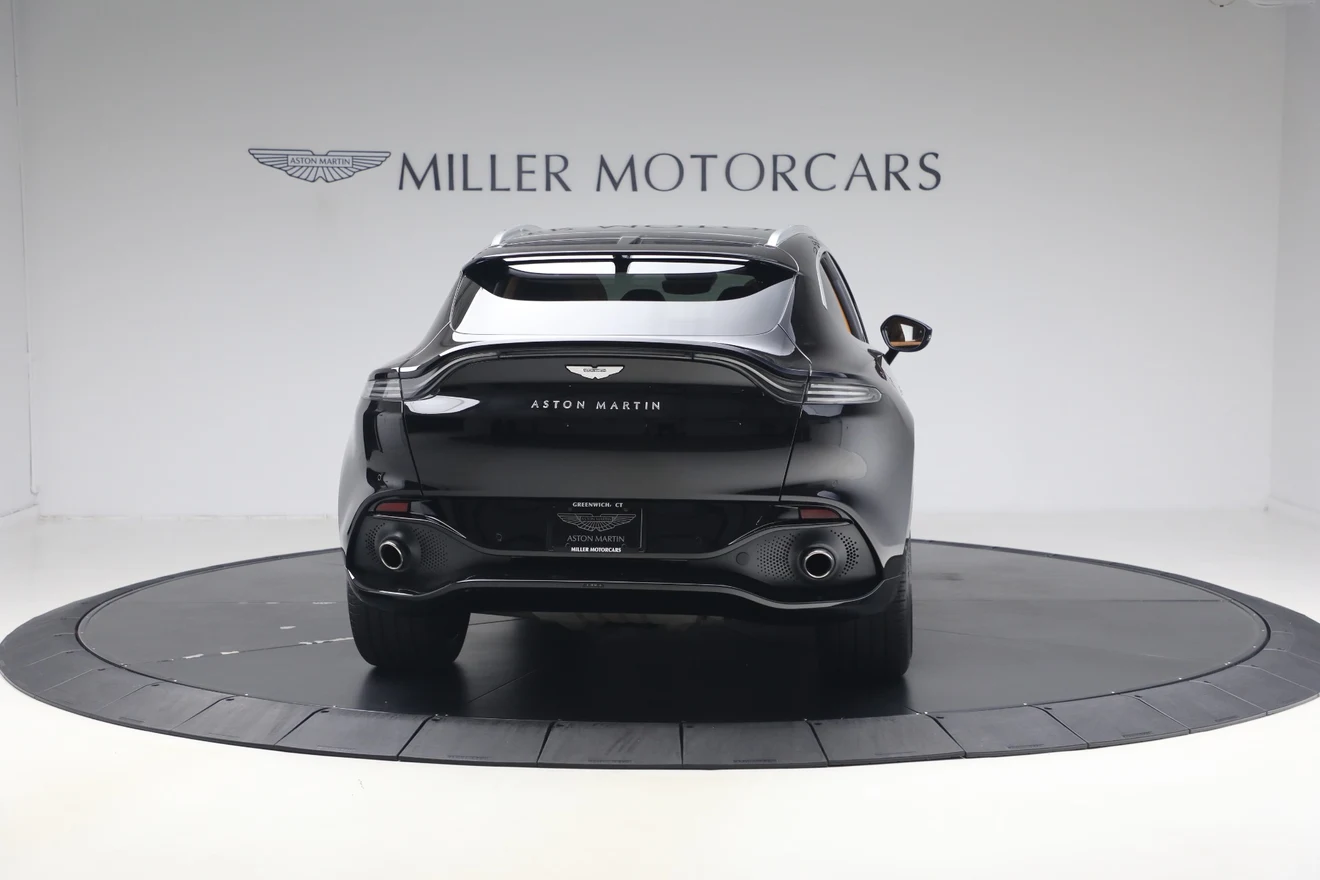 2021 Aston Martin DBX V8, 6/20