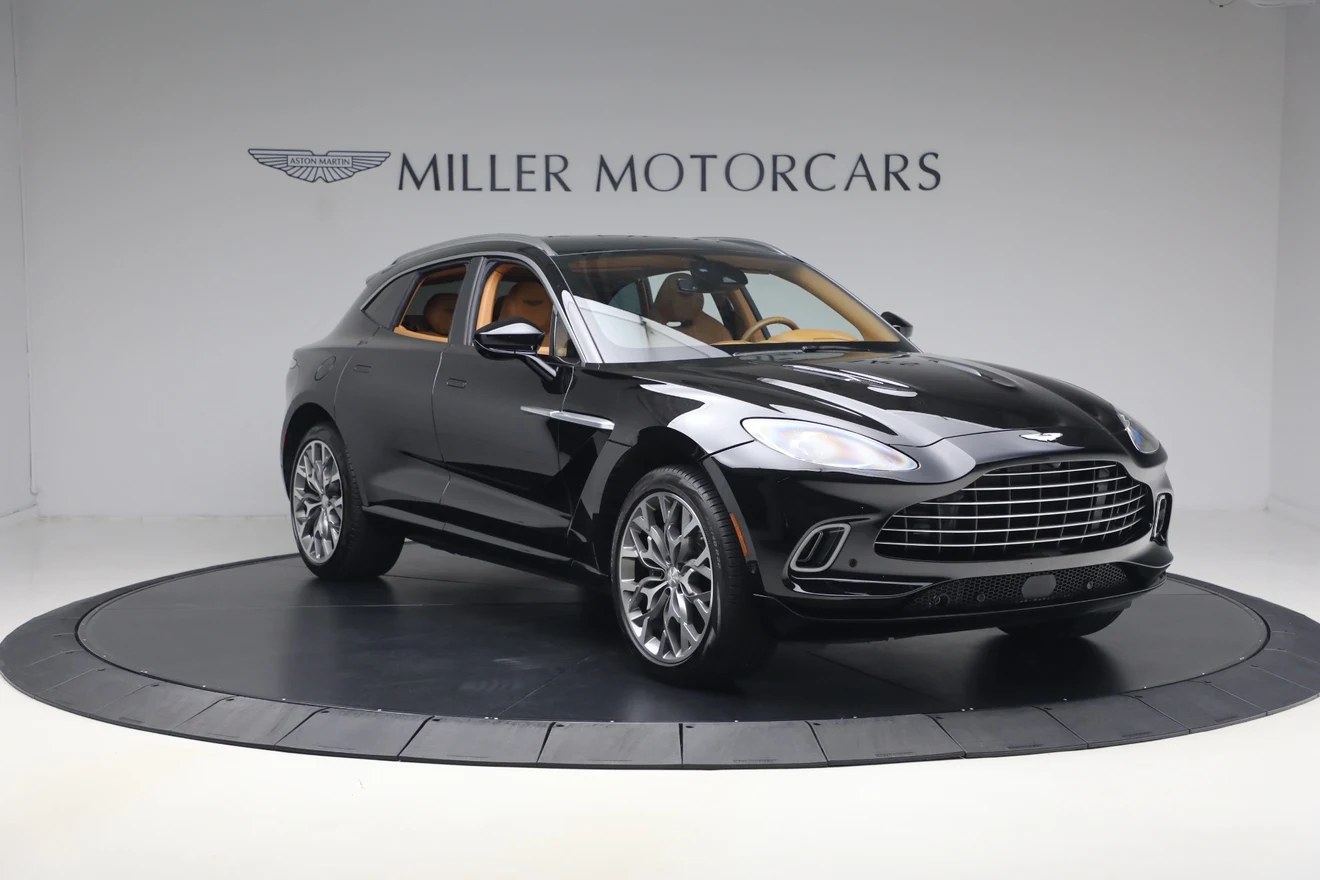 2021 Aston Martin DBX V8, 11/20