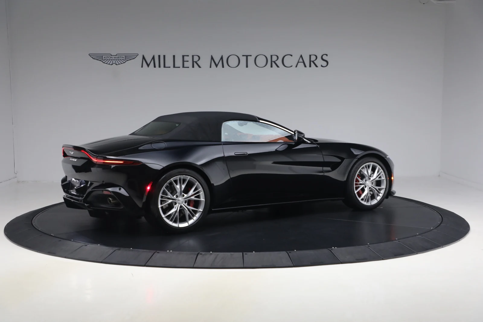 2021 Aston Martin Vantage (2018) Roadster, 20/20