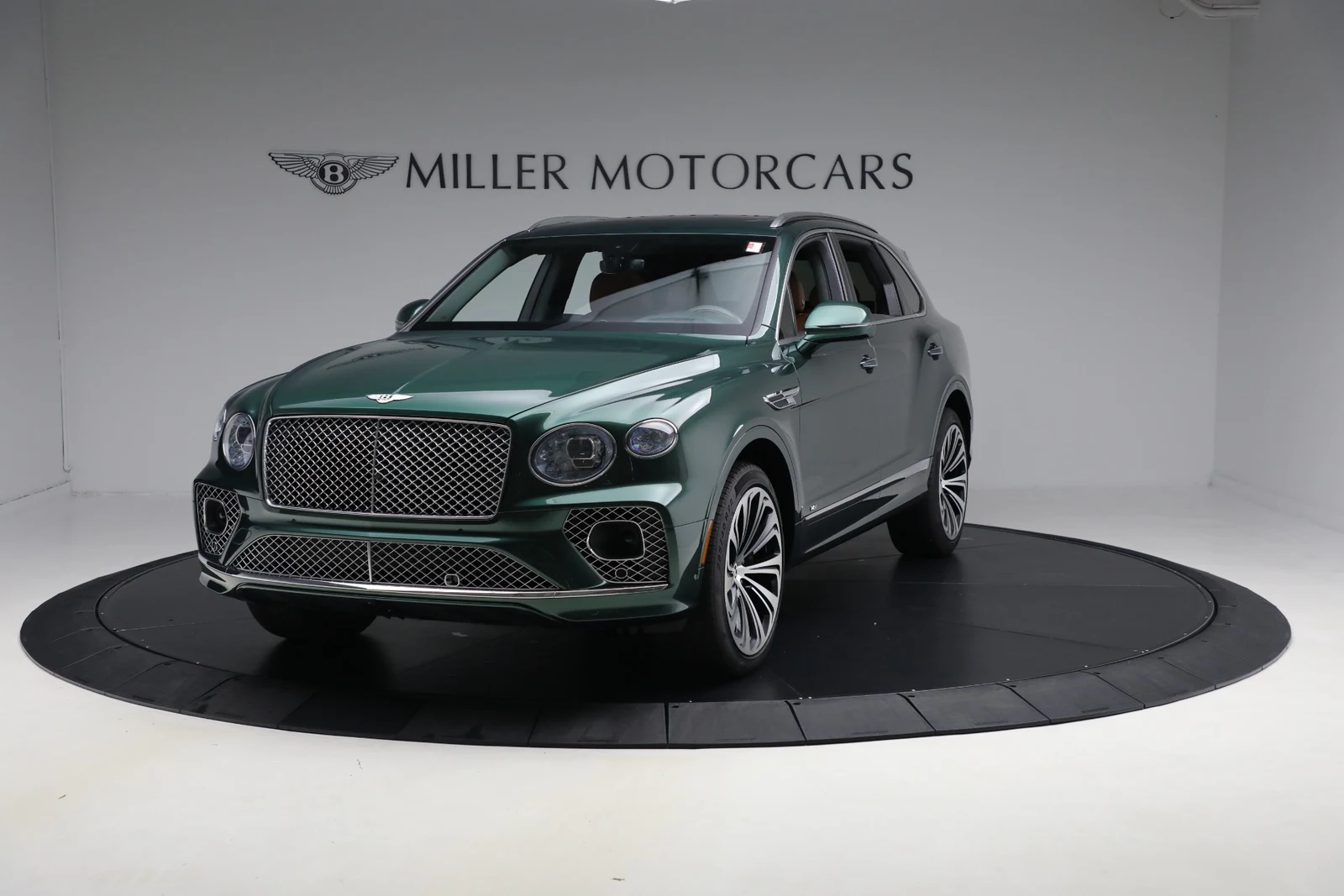 Bentley Bentayga V8 | Miller Motorcars