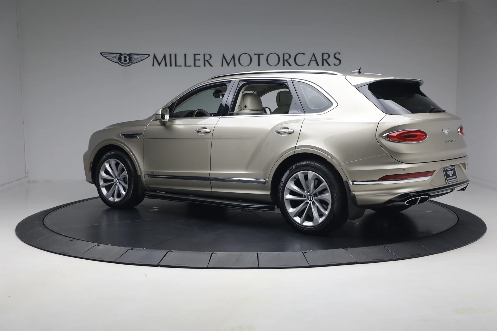 2021 Bentley Bentayga V8, 4/20