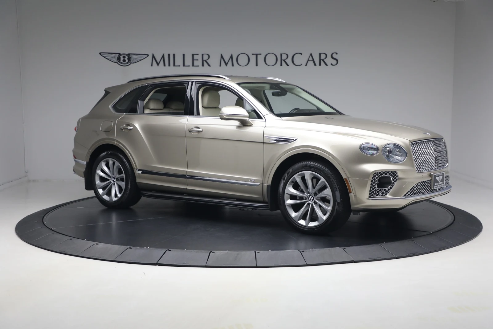 2021 Bentley Bentayga V8, 10/20