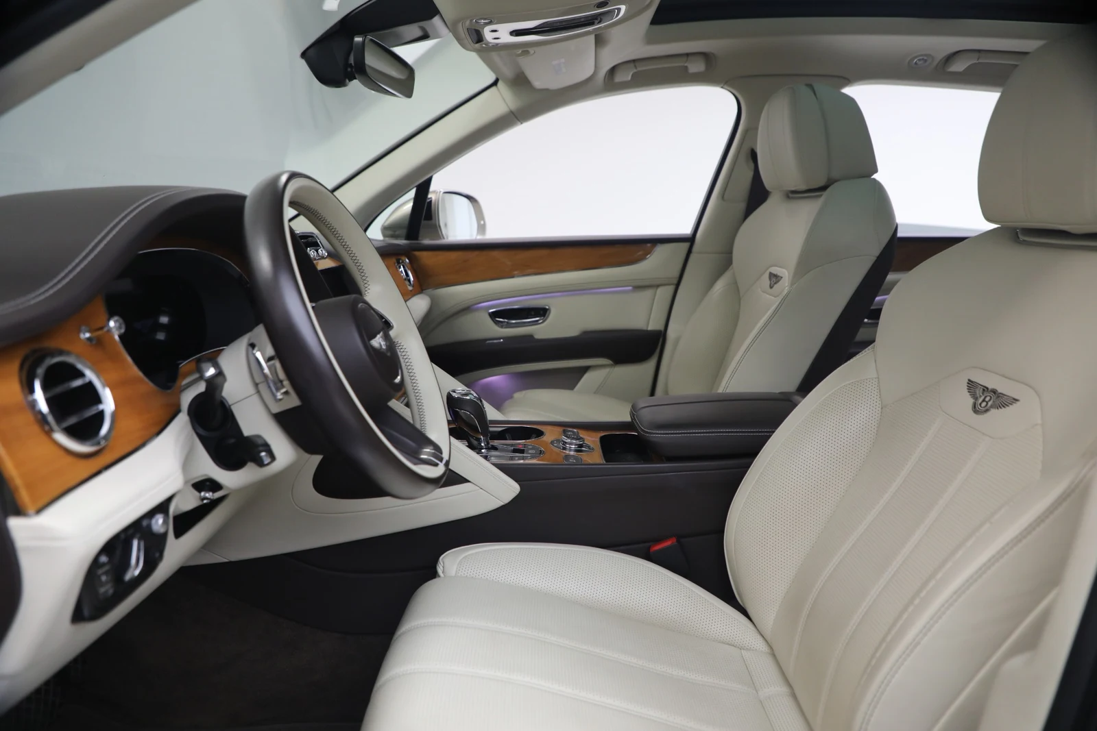 2021 Bentley Bentayga V8, 19/20