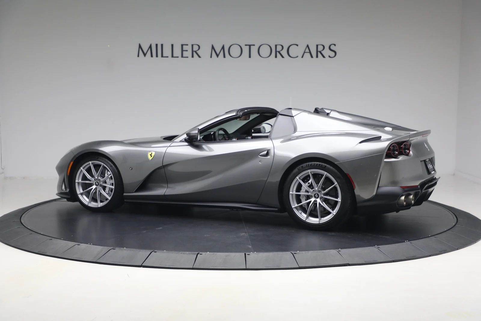 2021 Ferrari 812 GTS, 4/20