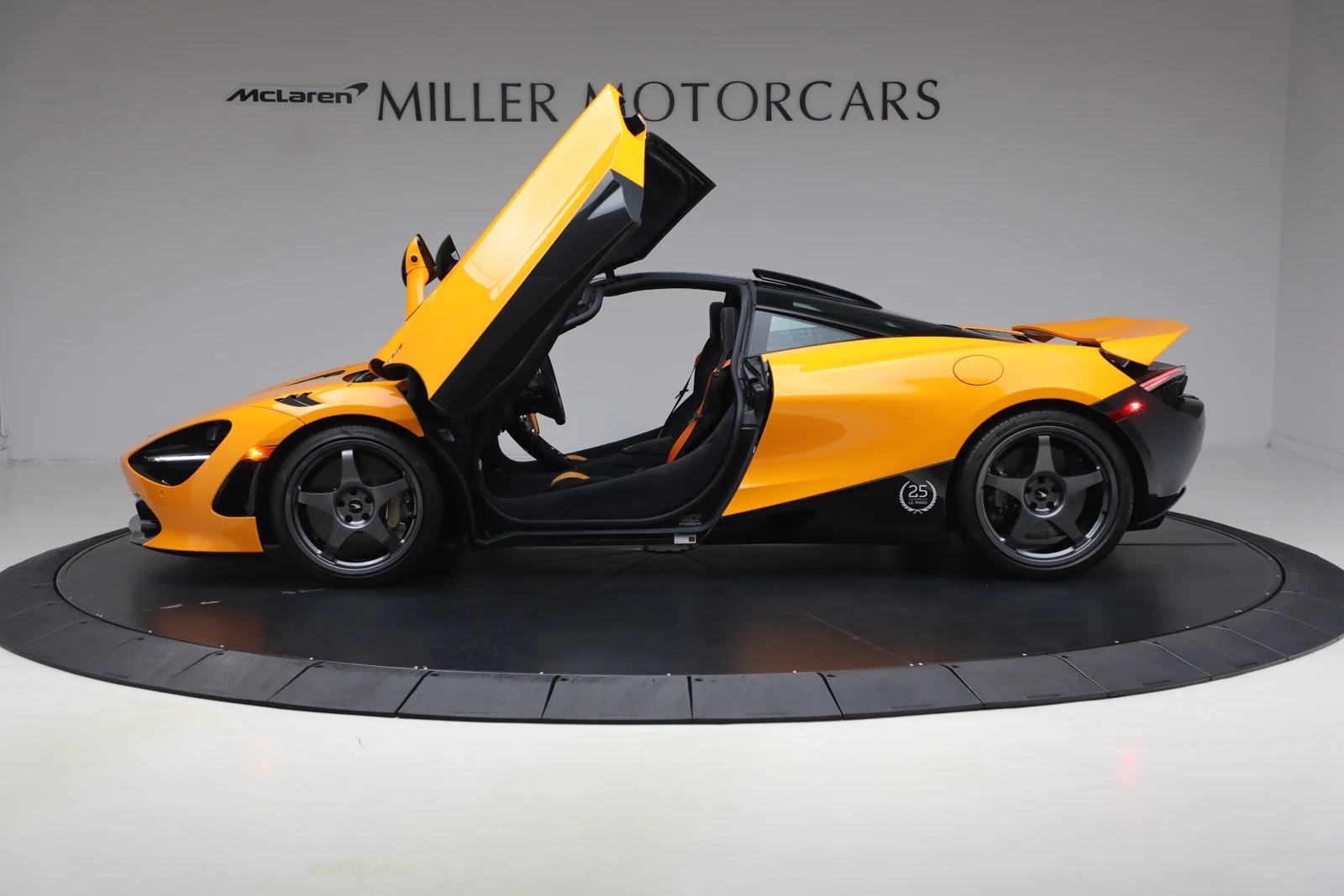 2021 McLaren 720S Le Mans, 15/20