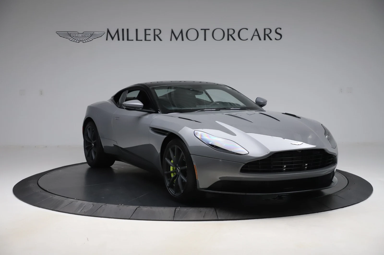 2020 Aston Martin DB11 AMR, 13/20