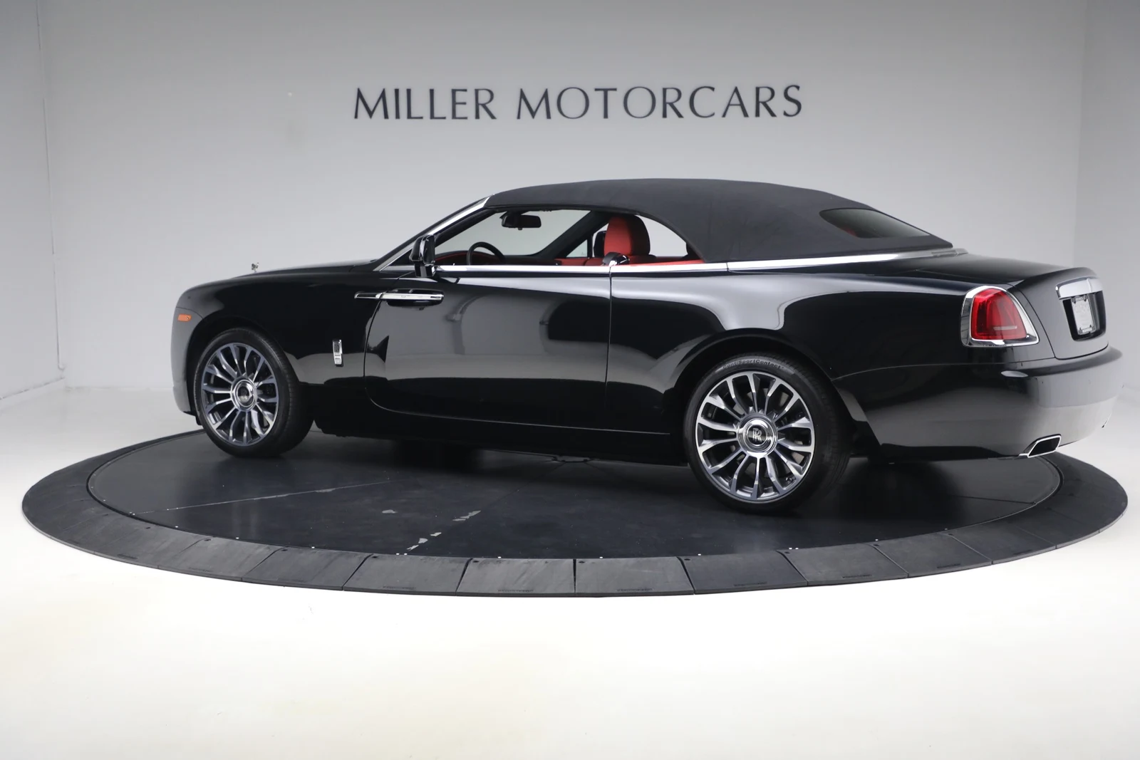 2020 Rolls-Royce Dawn, 18/20