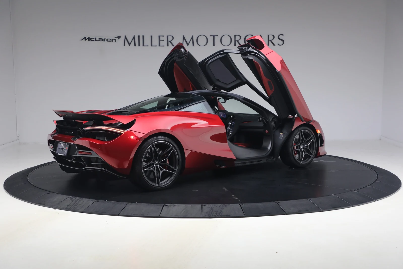 2019 McLaren 720S Performance, 17/20