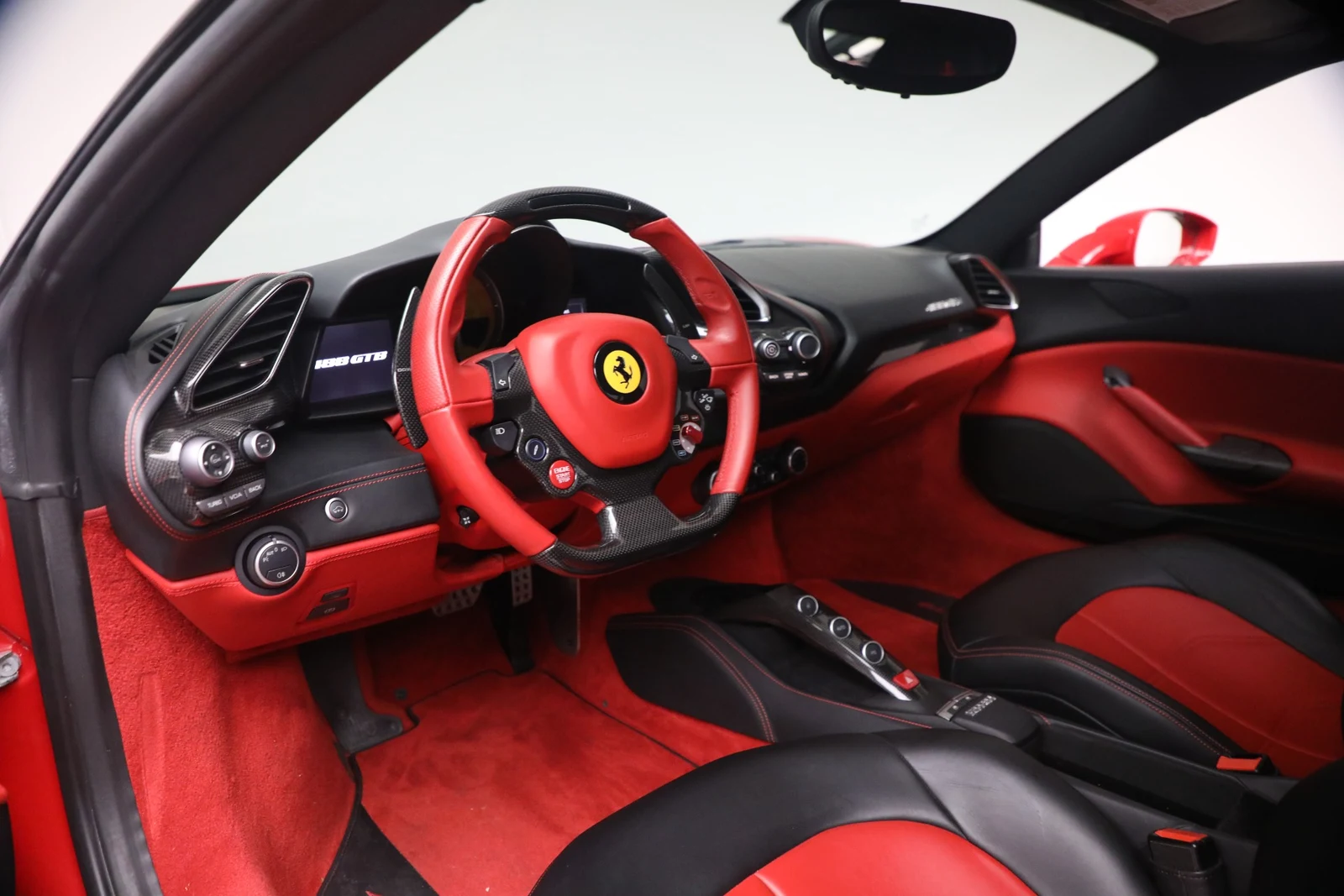 2018 Ferrari 488 GTB, 15/20