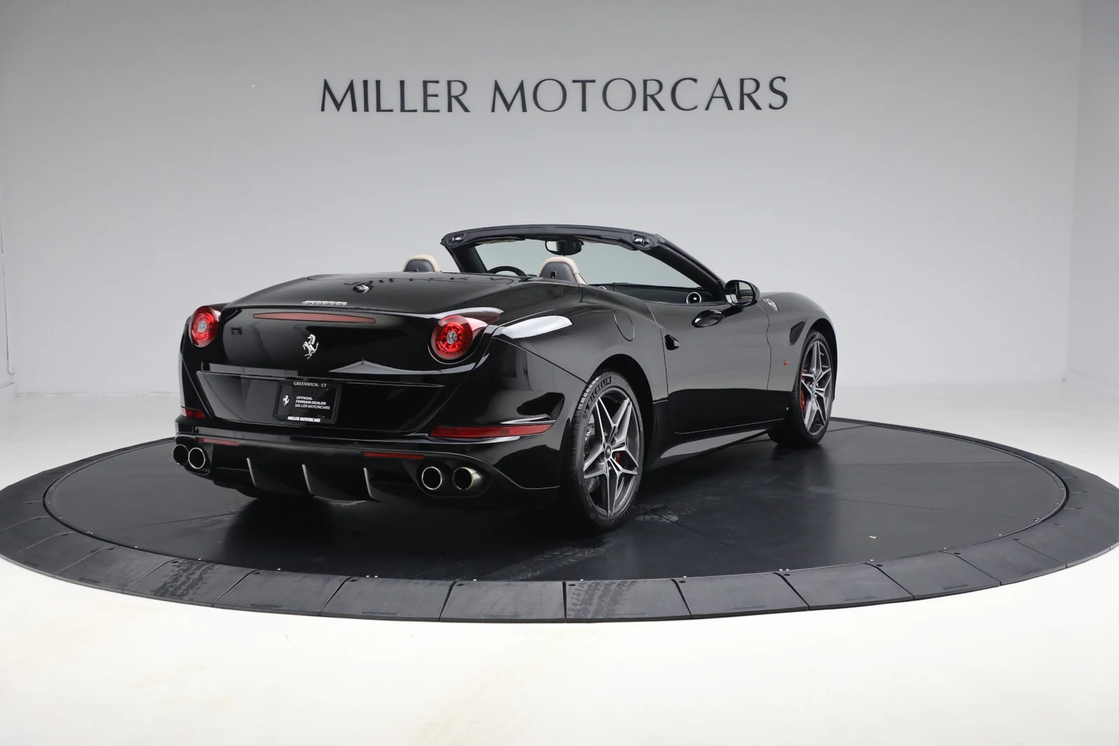 2016 Ferrari California T, 7/19