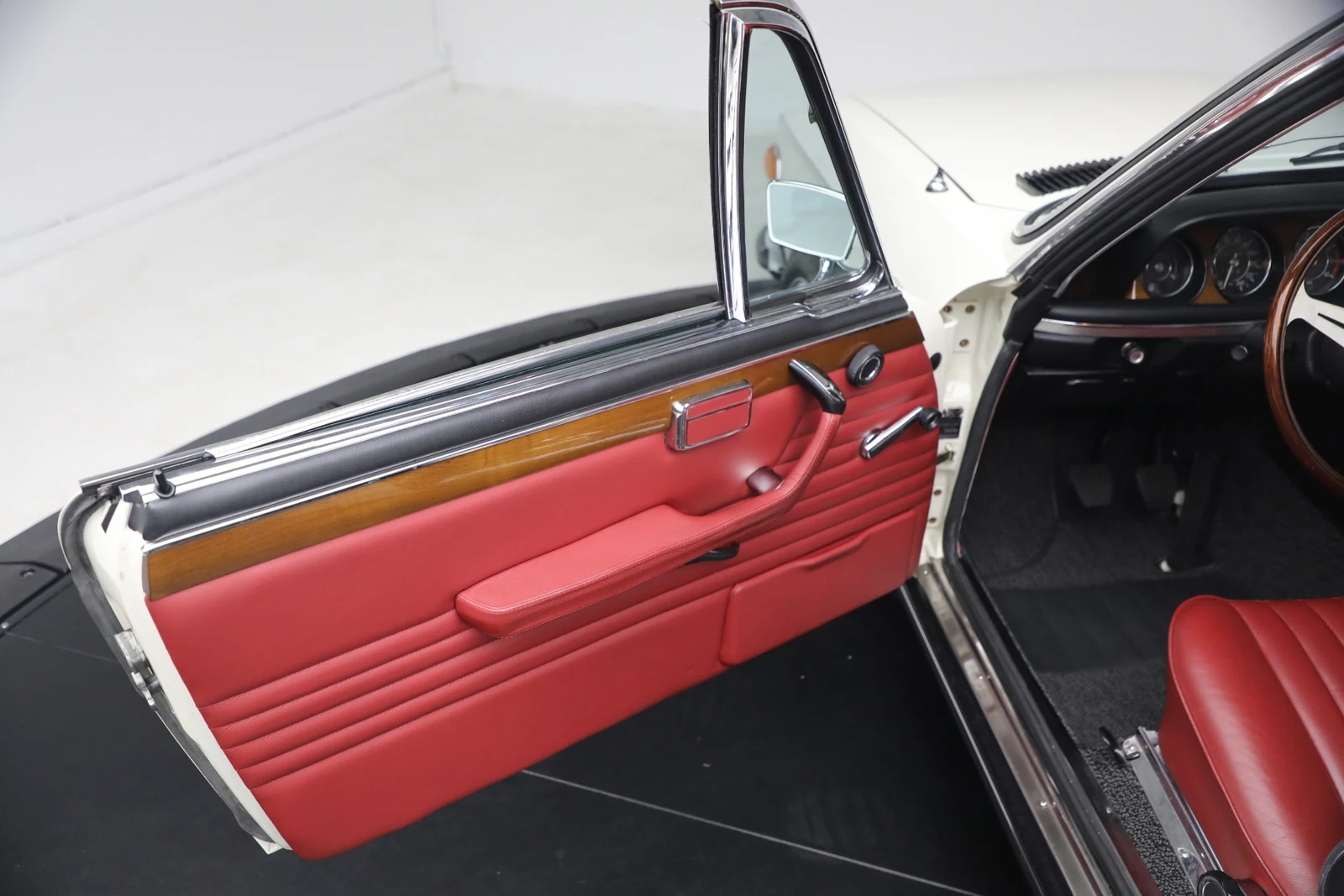 1974 BMW 3.0 CSi, 17/20