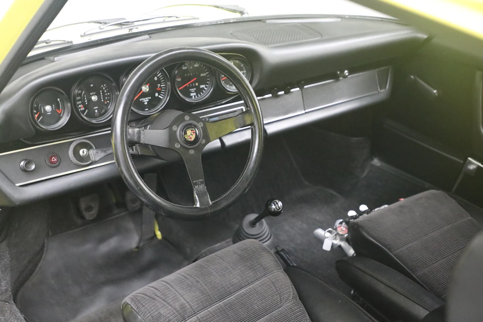 1973 Porsche 911 Carrera RS 2.7, 16/20