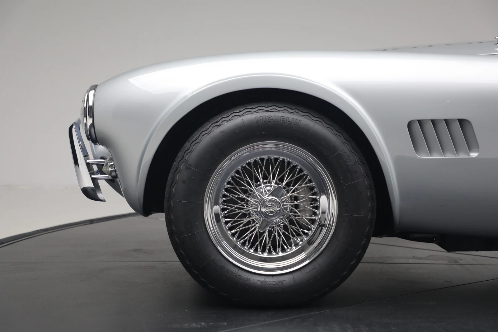 1965 Shelby Cobra, 13/20