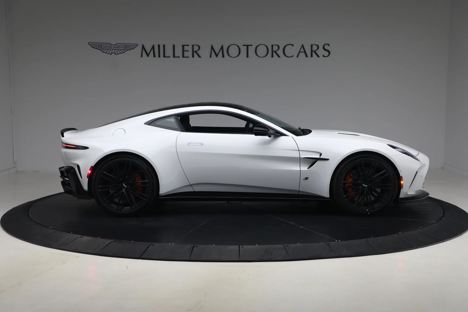 2026 Aston Martin Vantage S (2024 Update), 9/20