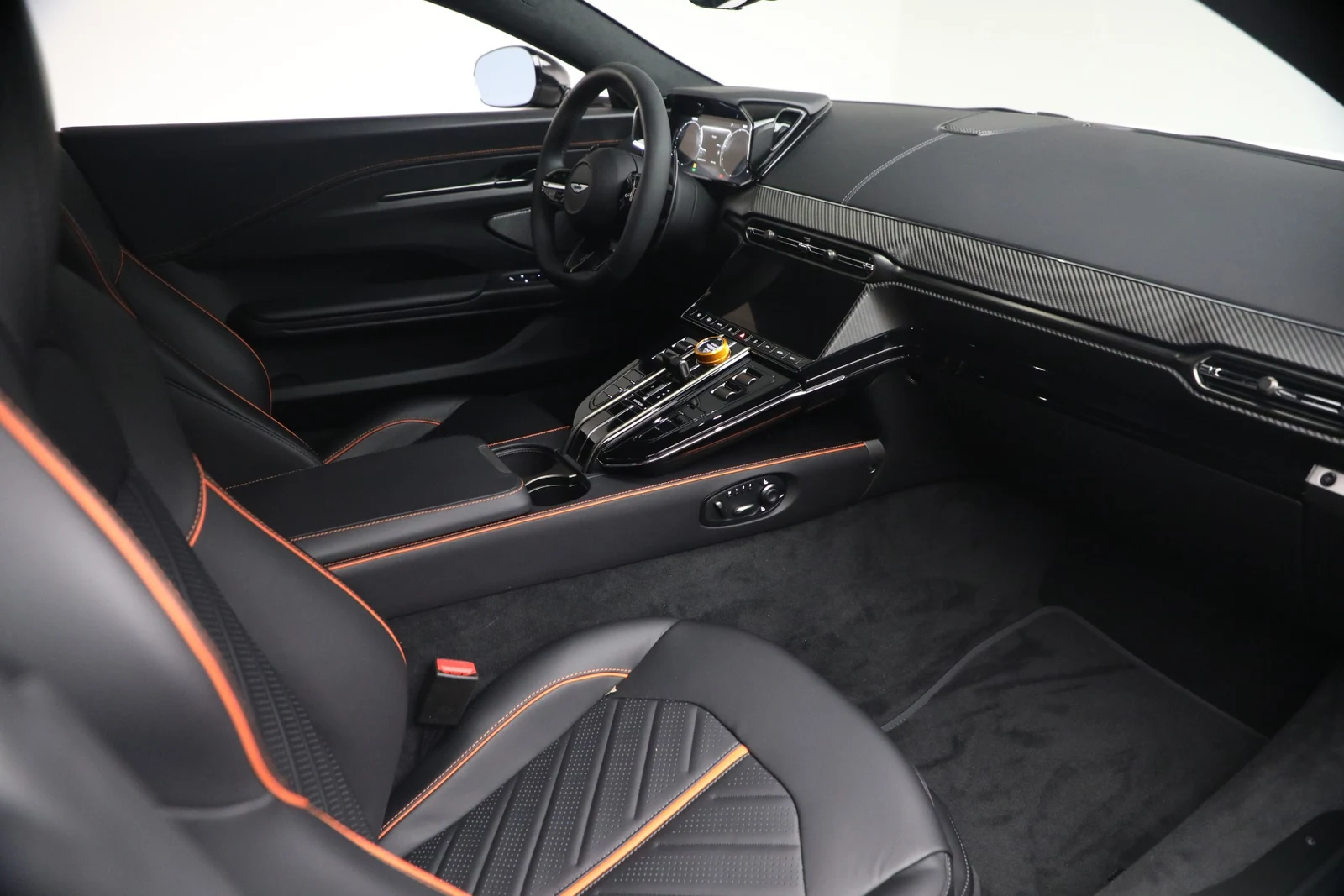 2026 Aston Martin Vantage S (2024 Update), 18/20