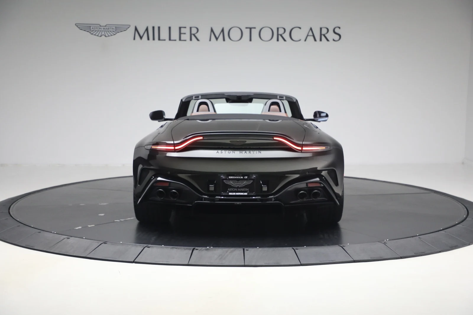 2026 Aston Martin Vantage S Roadster (2024 Update), 6/20