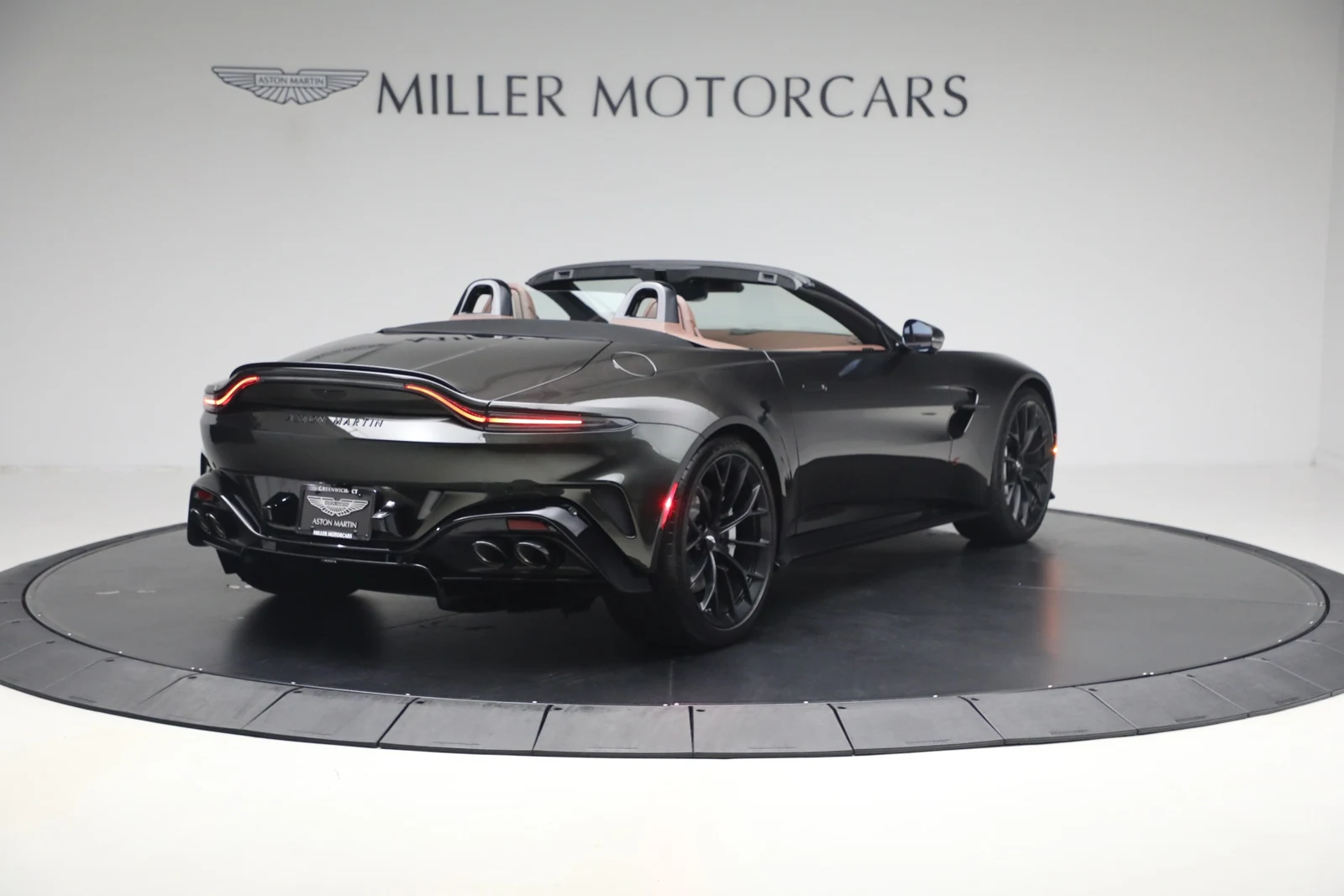 2026 Aston Martin Vantage S Roadster (2024 Update), 7/20