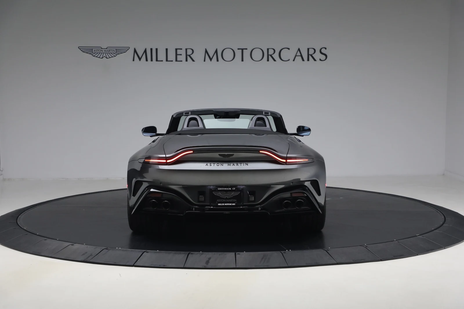 2026 Aston Martin Vantage S Roadster (2024 Update), 6/20