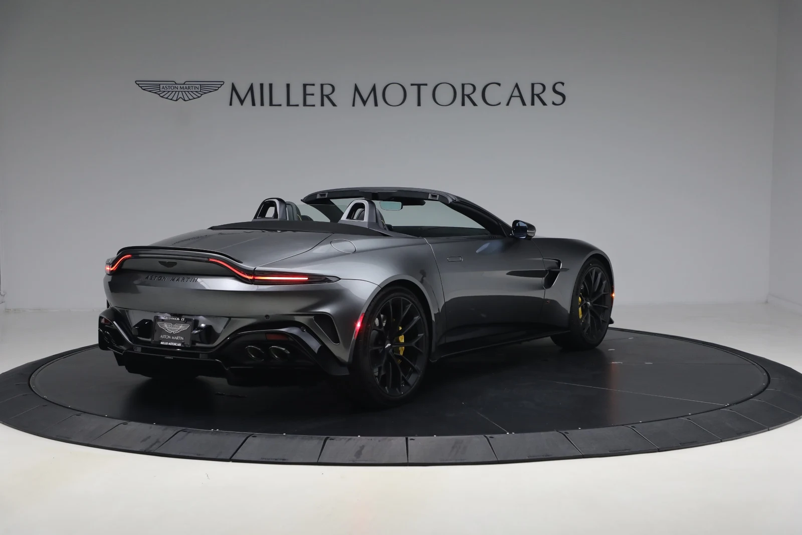 2026 Aston Martin Vantage S Roadster (2024 Update), 7/20