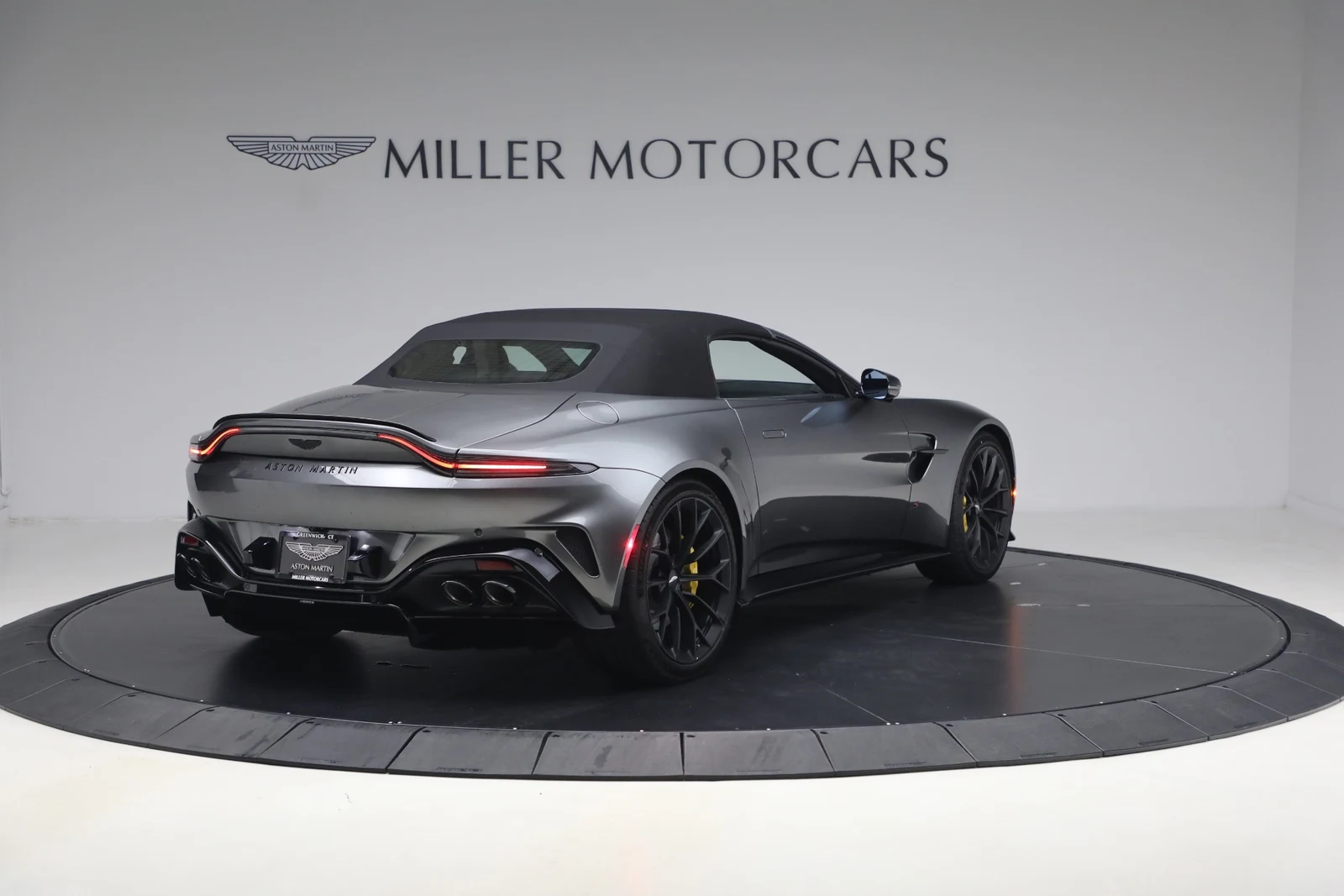 2026 Aston Martin Vantage S Roadster (2024 Update), 20/20