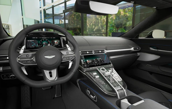 2026 Aston Martin Vantage S Roadster (2024 Update), 8/10