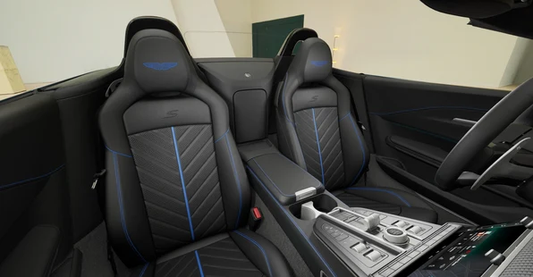 2026 Aston Martin Vantage S Roadster (2024 Update), 9/10