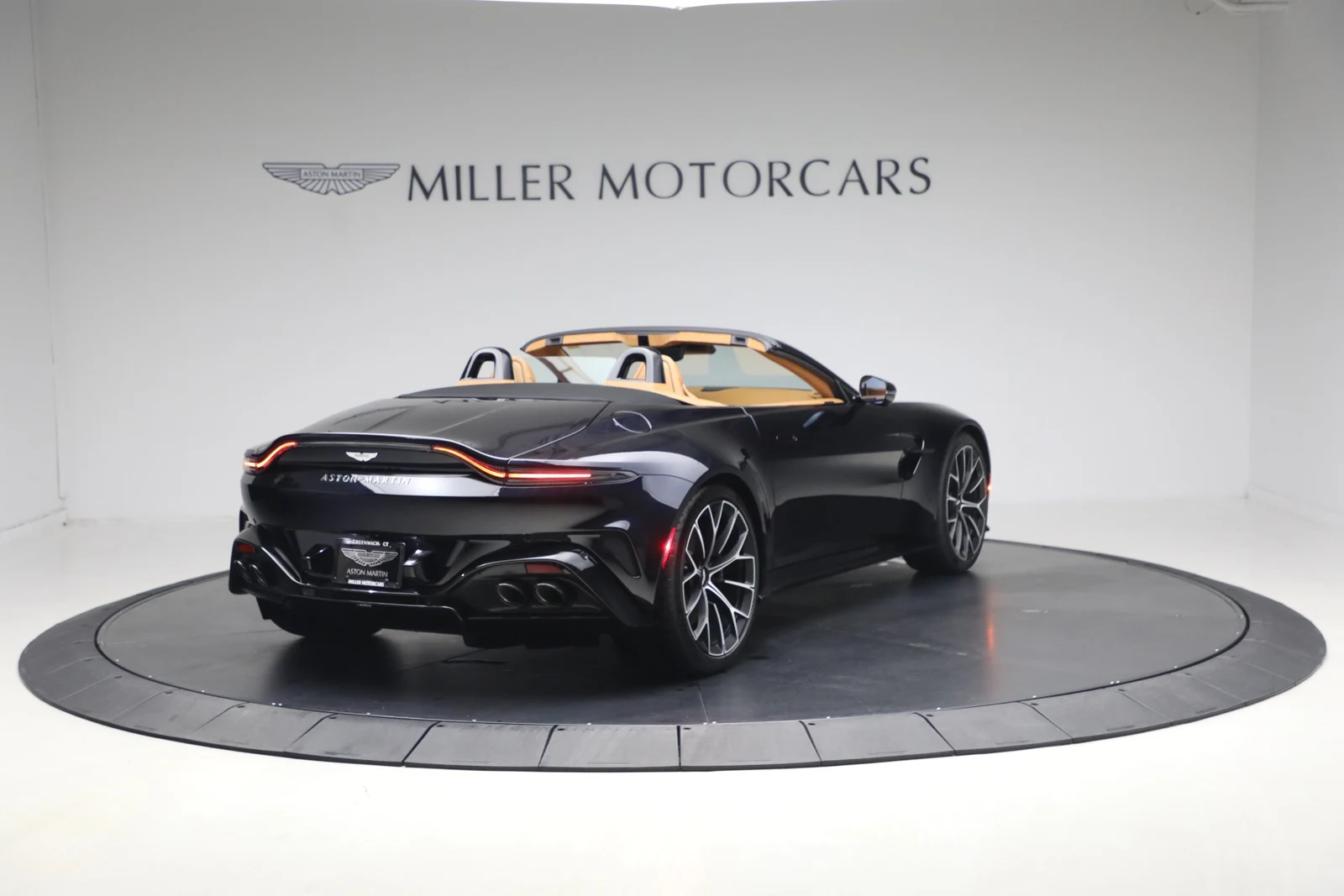 2026 Aston Martin Vantage Roadster (2024 Update), 7/20