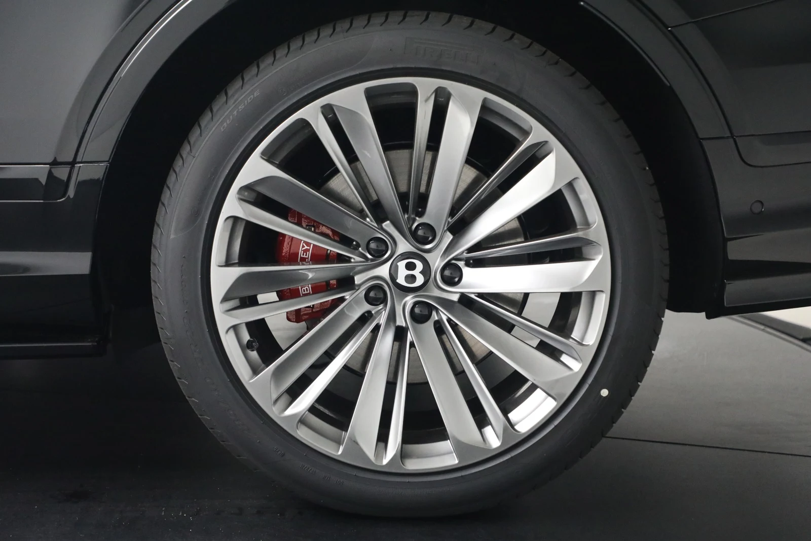 2026 Bentley Bentayga Speed V8, 11/20