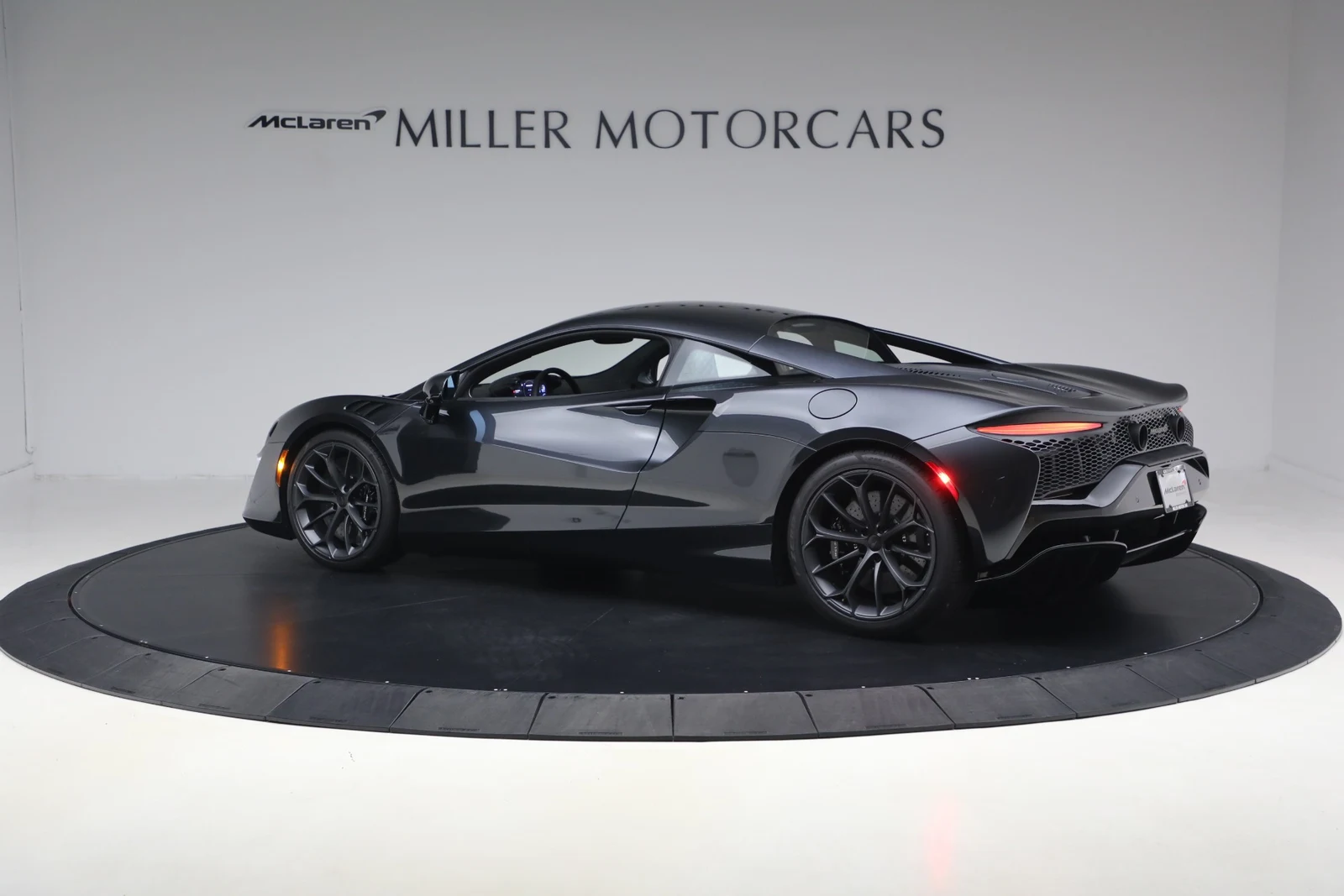 2026 McLaren Artura, 4/20