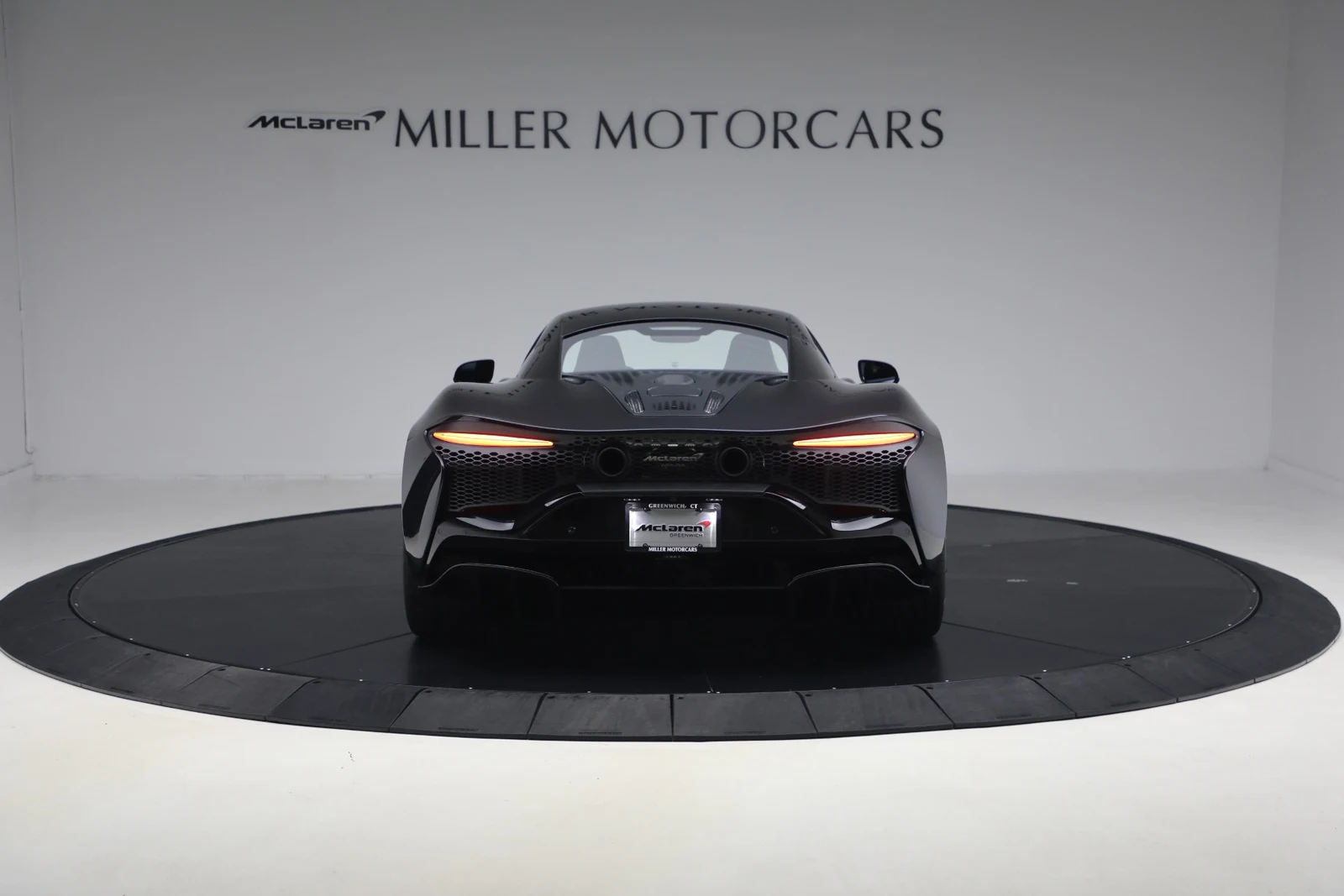 2026 McLaren Artura, 6/20