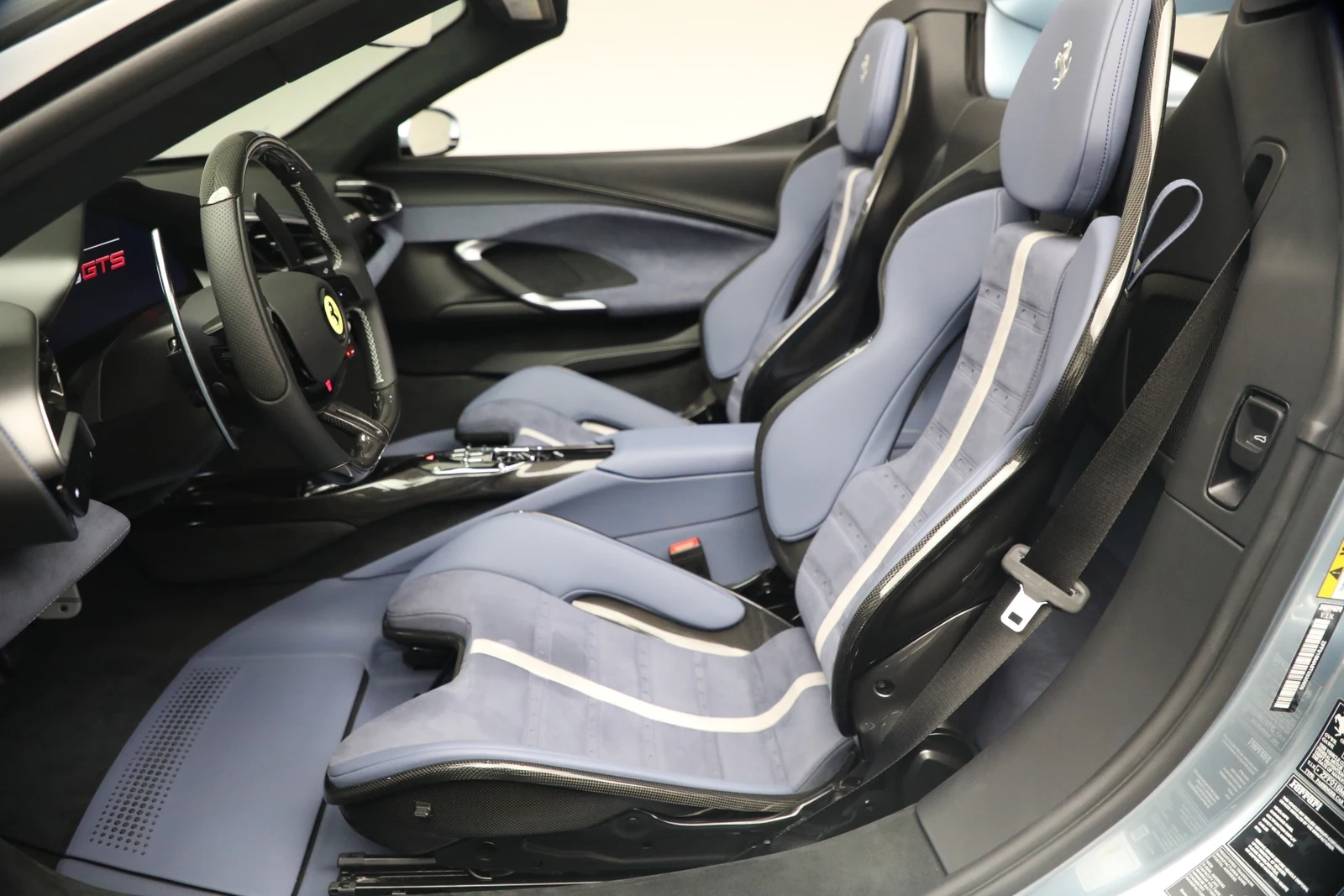 2026 Ferrari 296 GTS, 14/20