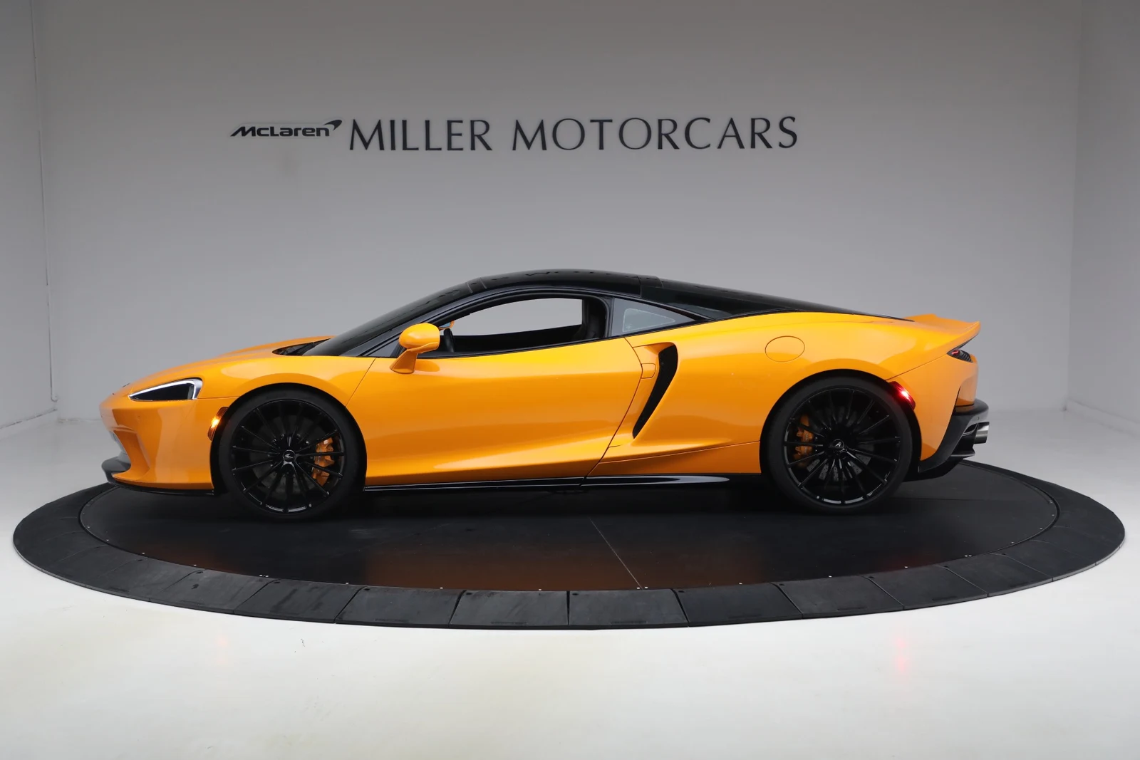 2023 McLaren GT, 3/20