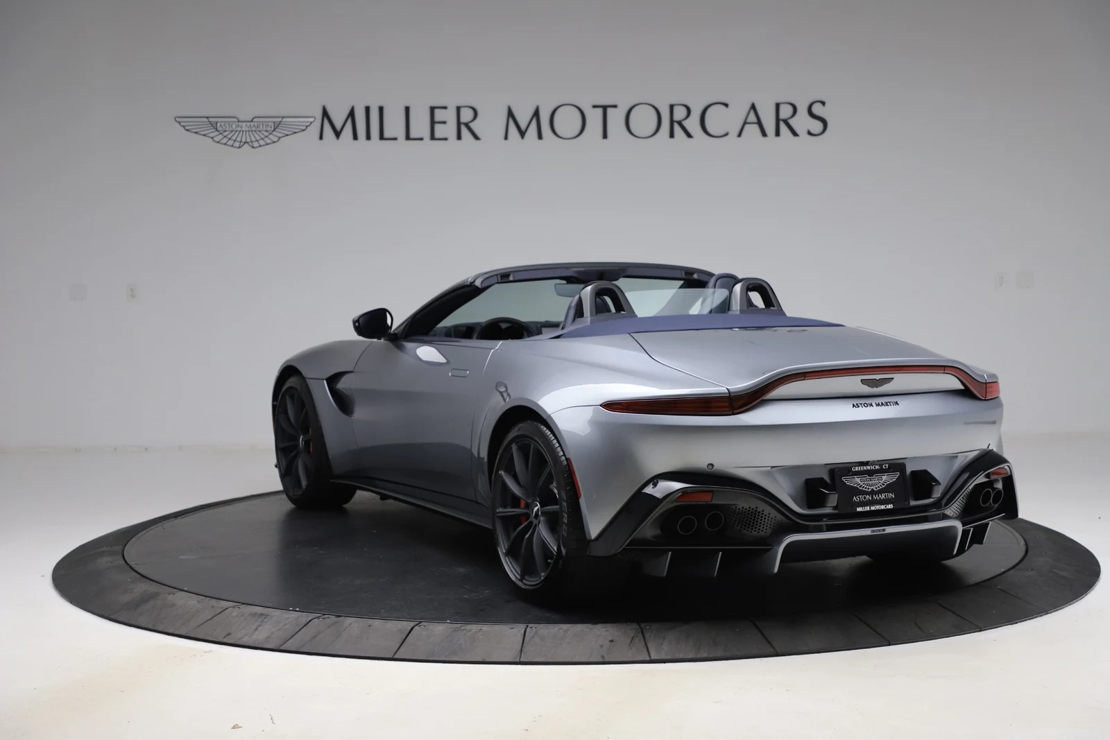 2021 Aston Martin Vantage (2018) Roadster, 4/20