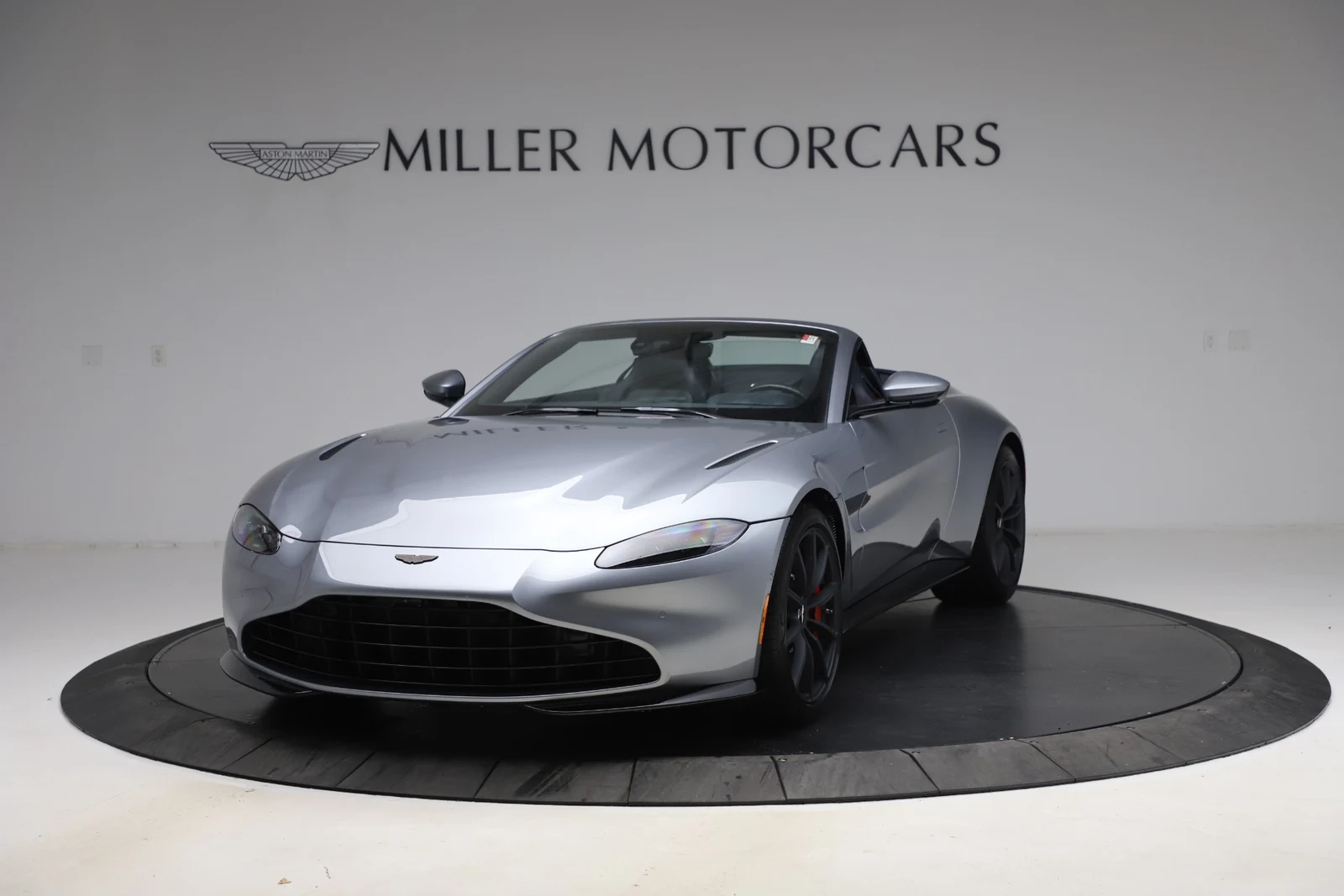 2021 Aston Martin Vantage (2018) Roadster, 13/20