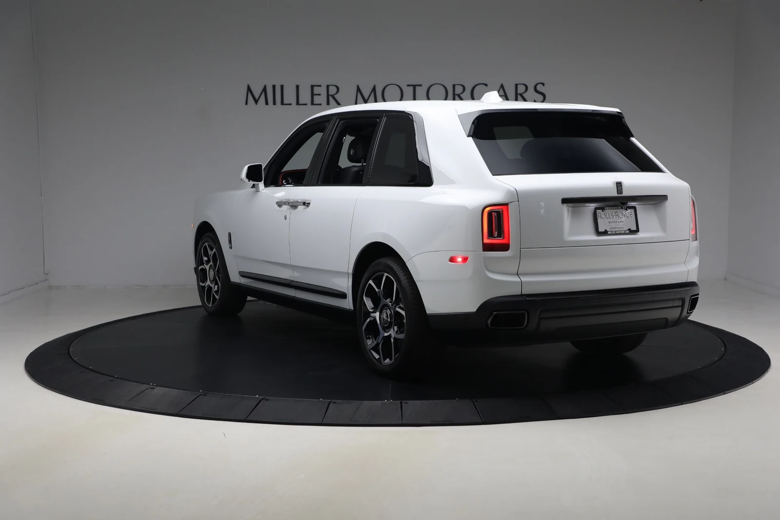 2020 Rolls-Royce Cullinan Black Badge, 7/20
