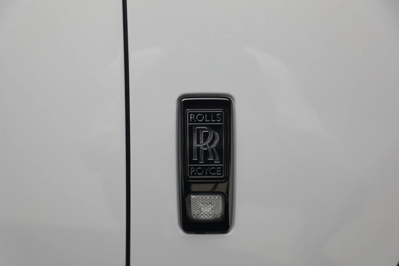 2020 Rolls-Royce Cullinan Black Badge, 15/20